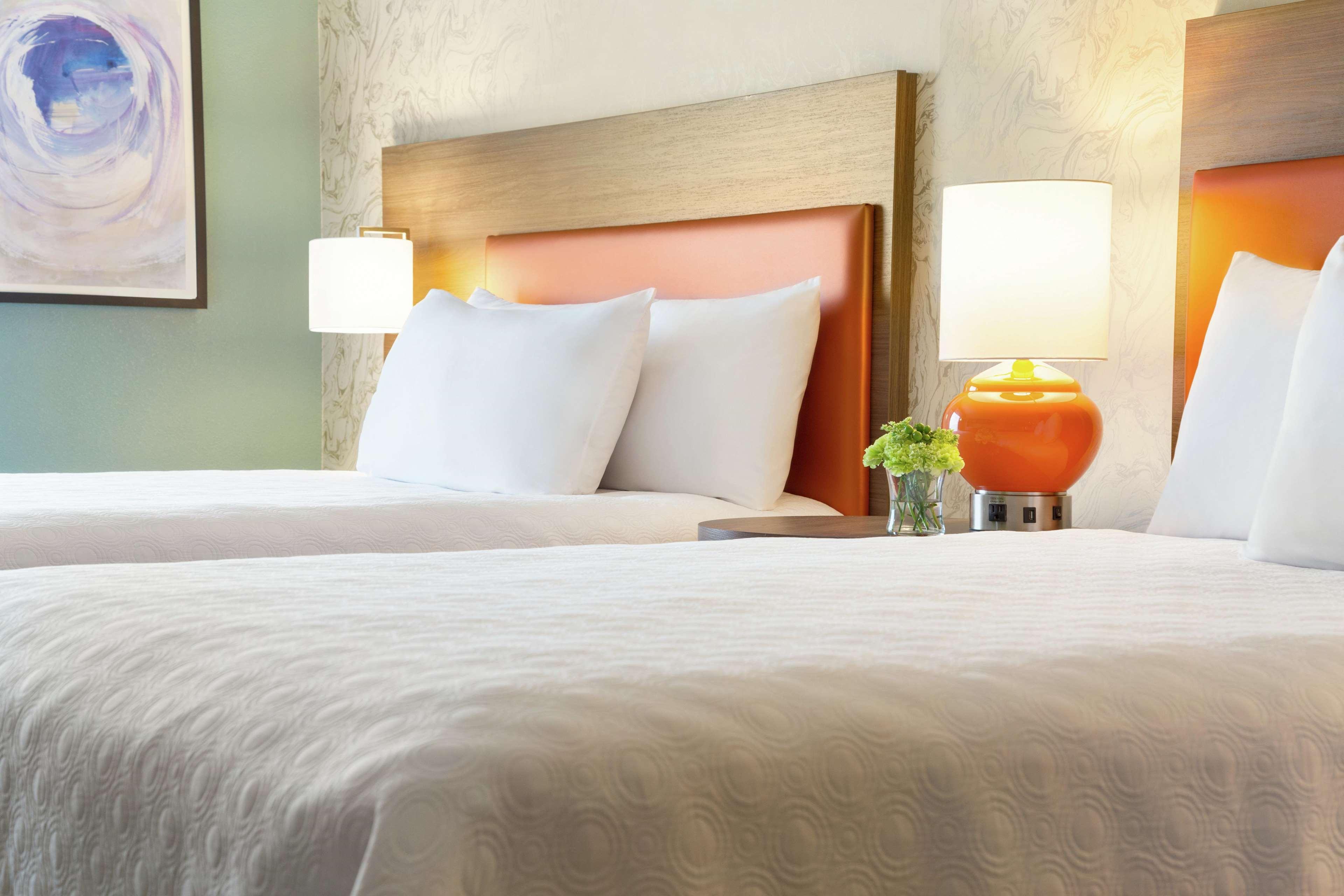 Home2 Suites By Hilton Frederick Exteriér fotografie