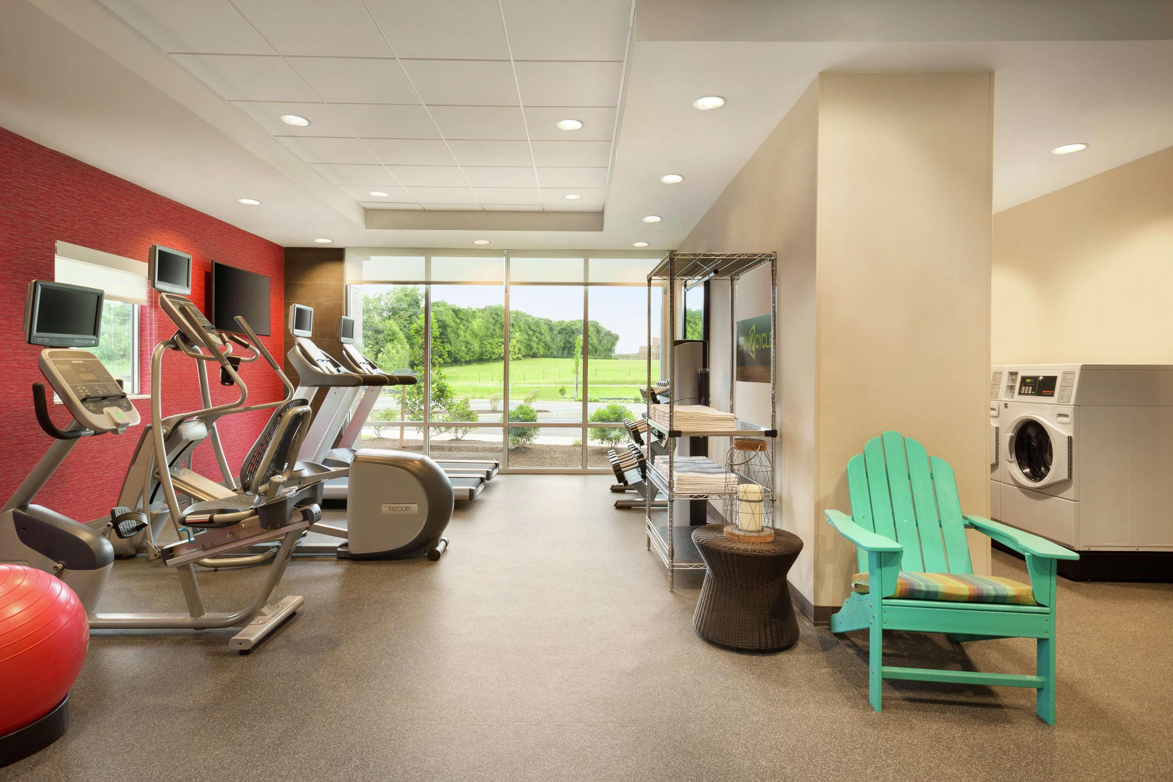 Home2 Suites By Hilton Frederick Exteriér fotografie