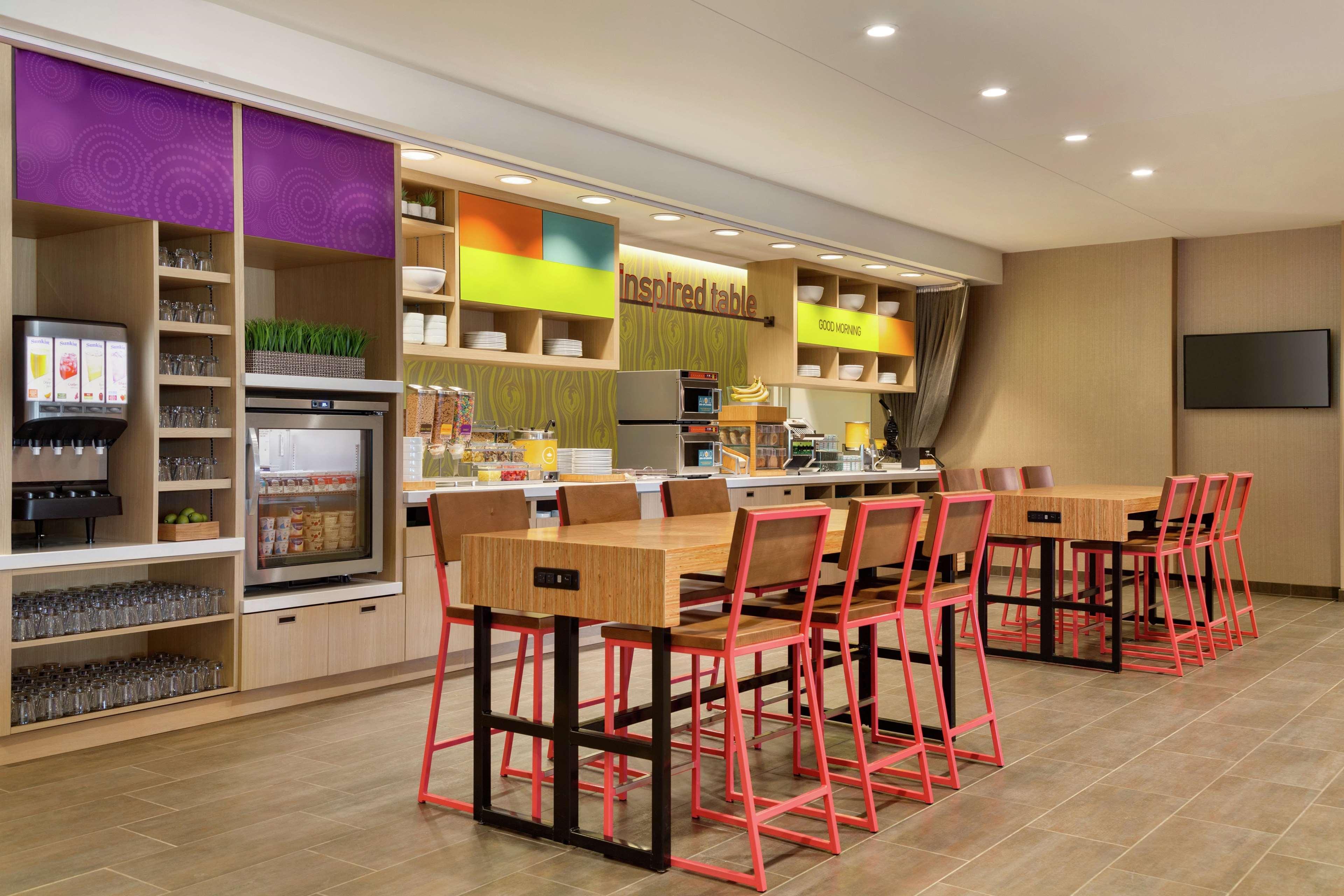 Home2 Suites By Hilton Frederick Exteriér fotografie
